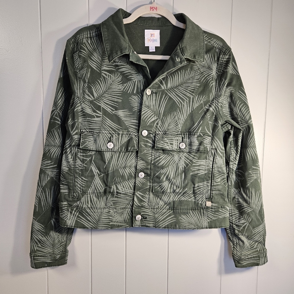 LulaRoe Green Jean Jacket Large Pockets Outside & Inside Soft Material Stretch